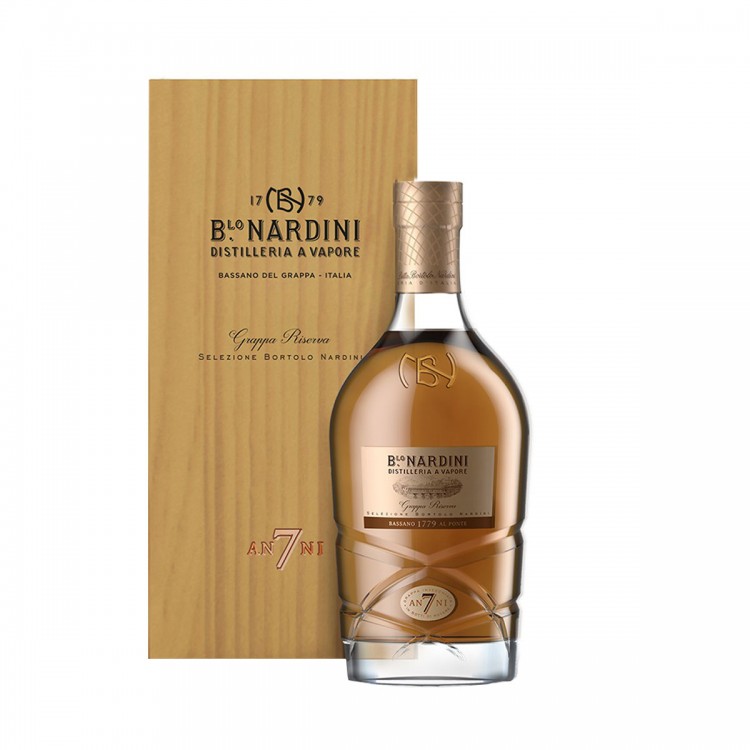 Grappa Riserva 7 Anni cofanetto legno